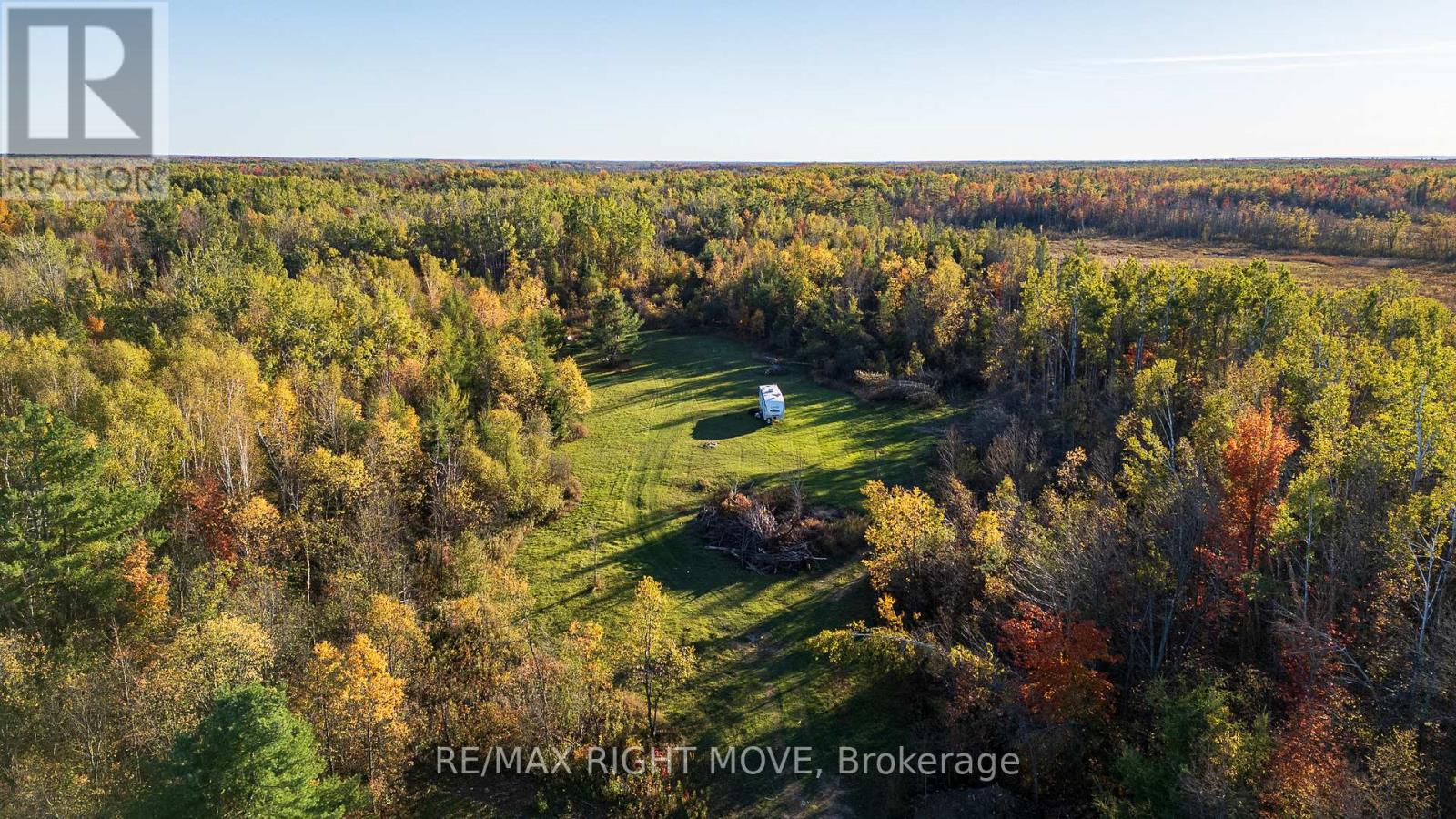 2085 Monck Road, Ramara, Ontario  L3V 0P6 - Photo 5 - S12660334