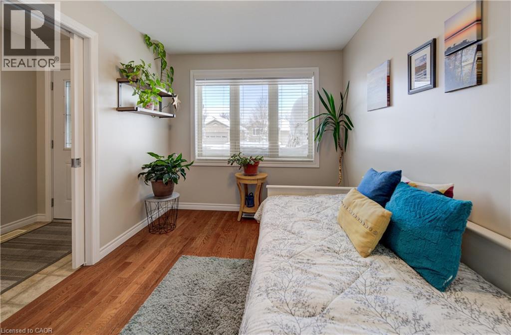 420 Mowat Street E, Listowel, Ontario  N4W 0A4 - Photo 9 - 40795733