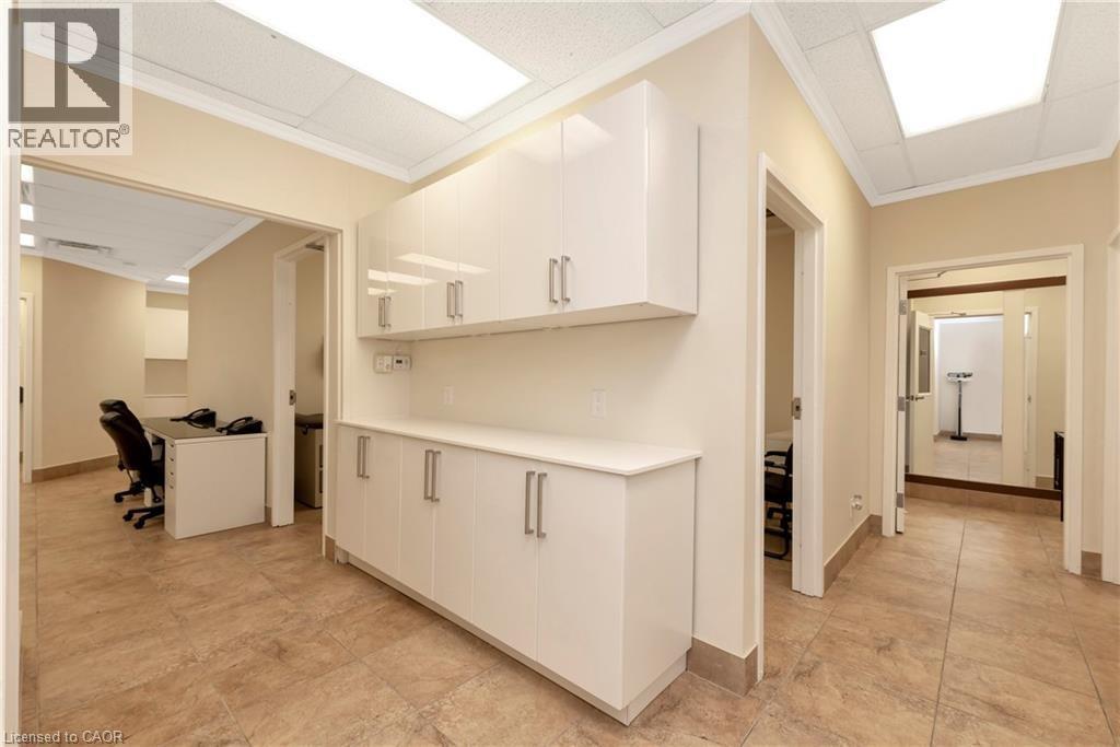 574 Upper James Street, Hamilton, Ontario  L9C 2Y6 - Photo 17 - 40795852