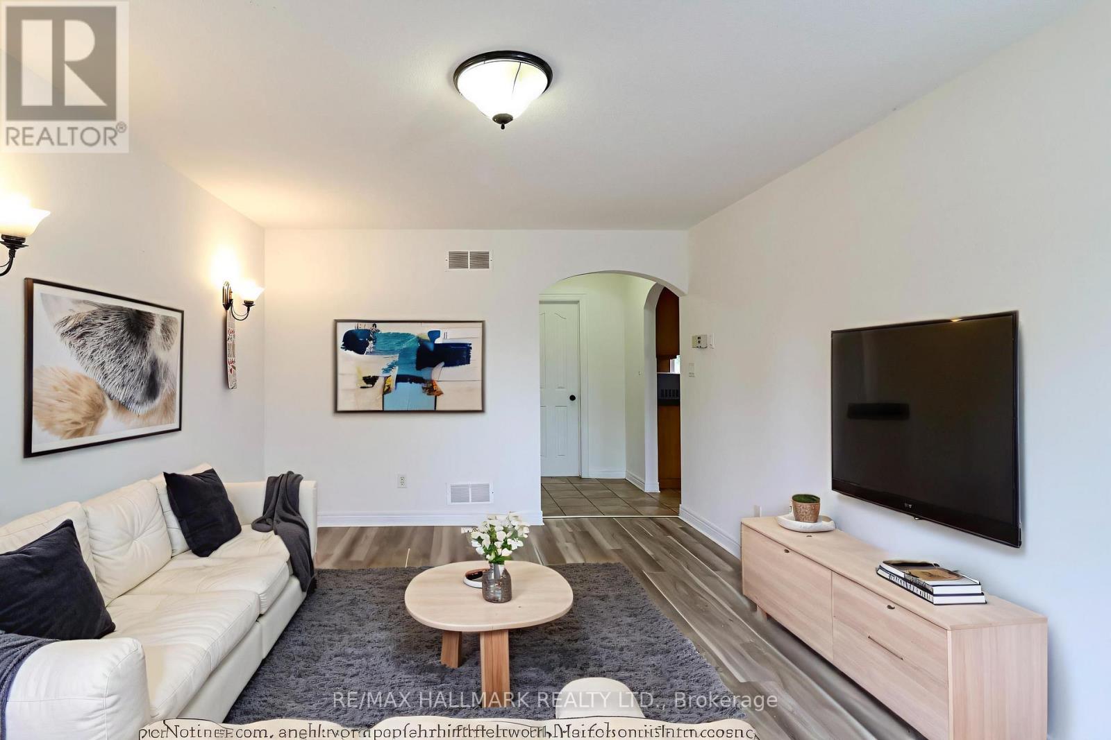 138 Colbeck Drive, Welland, Ontario  L3C 7M1 - Photo 9 - X12660344