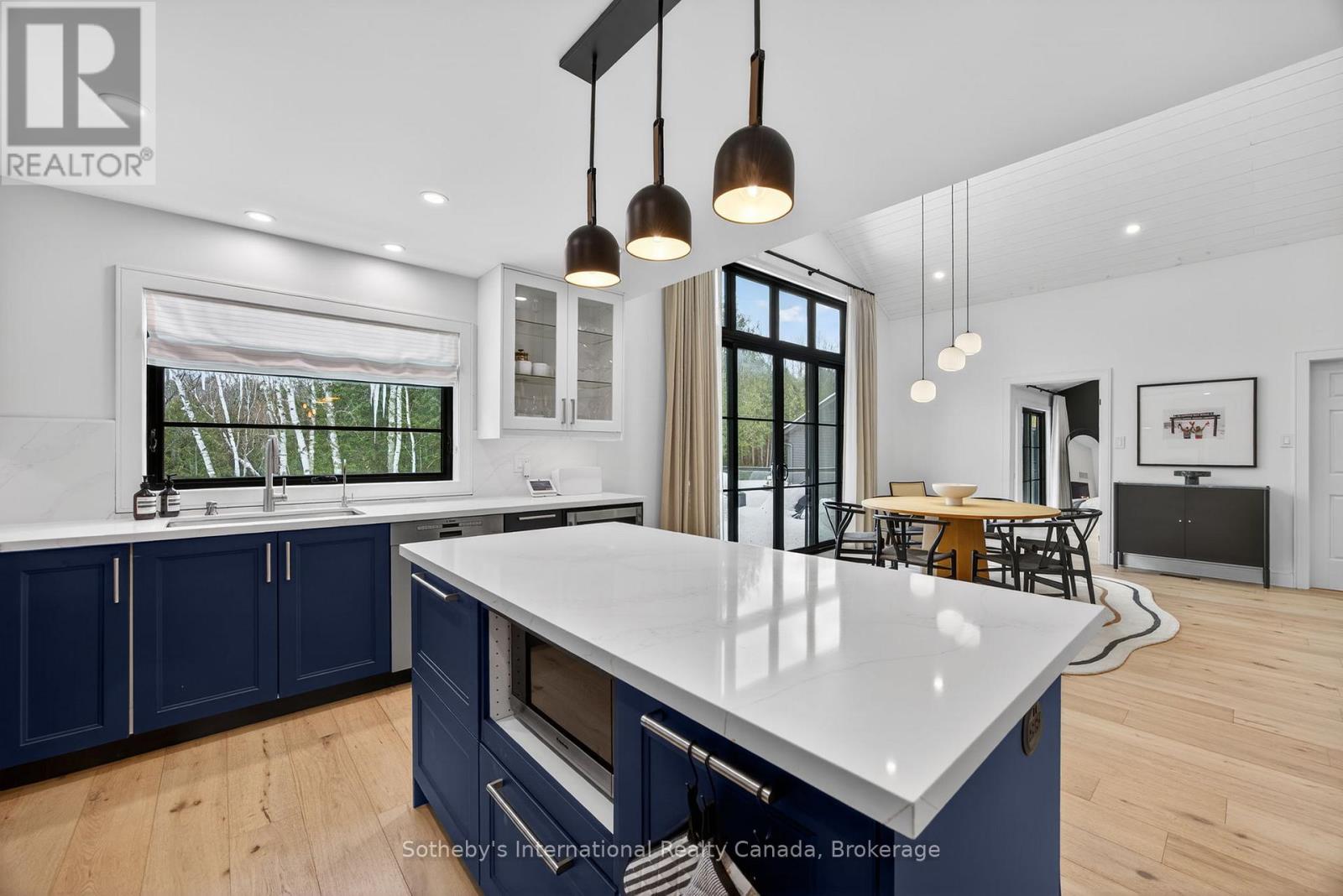 33 Slalom Gate Road, Collingwood, Ontario  L9Y 5A9 - Photo 15 - S12660362