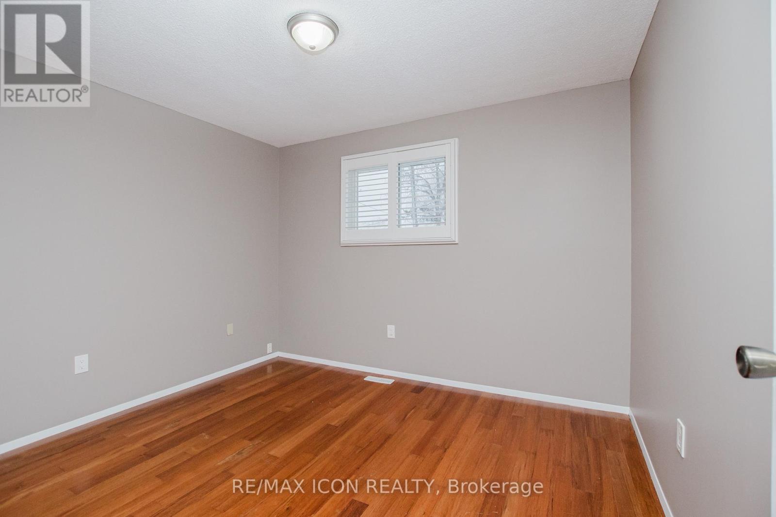 8332 Mundare Crescent, Niagara Falls, Ontario  L2G 7M5 - Photo 24 - X12659720