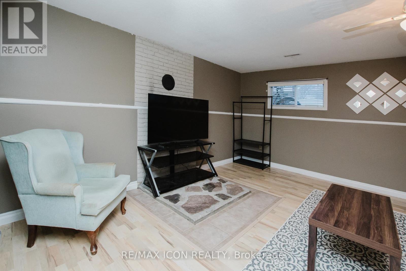 8332 Mundare Crescent, Niagara Falls, Ontario  L2G 7M5 - Photo 30 - X12659720