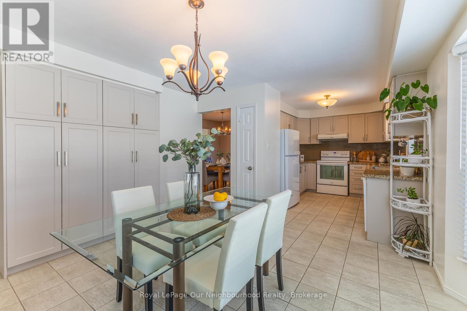 10 Holden Court, Whitby, Ontario  L1N 9A1 - Photo 14 - E12660388