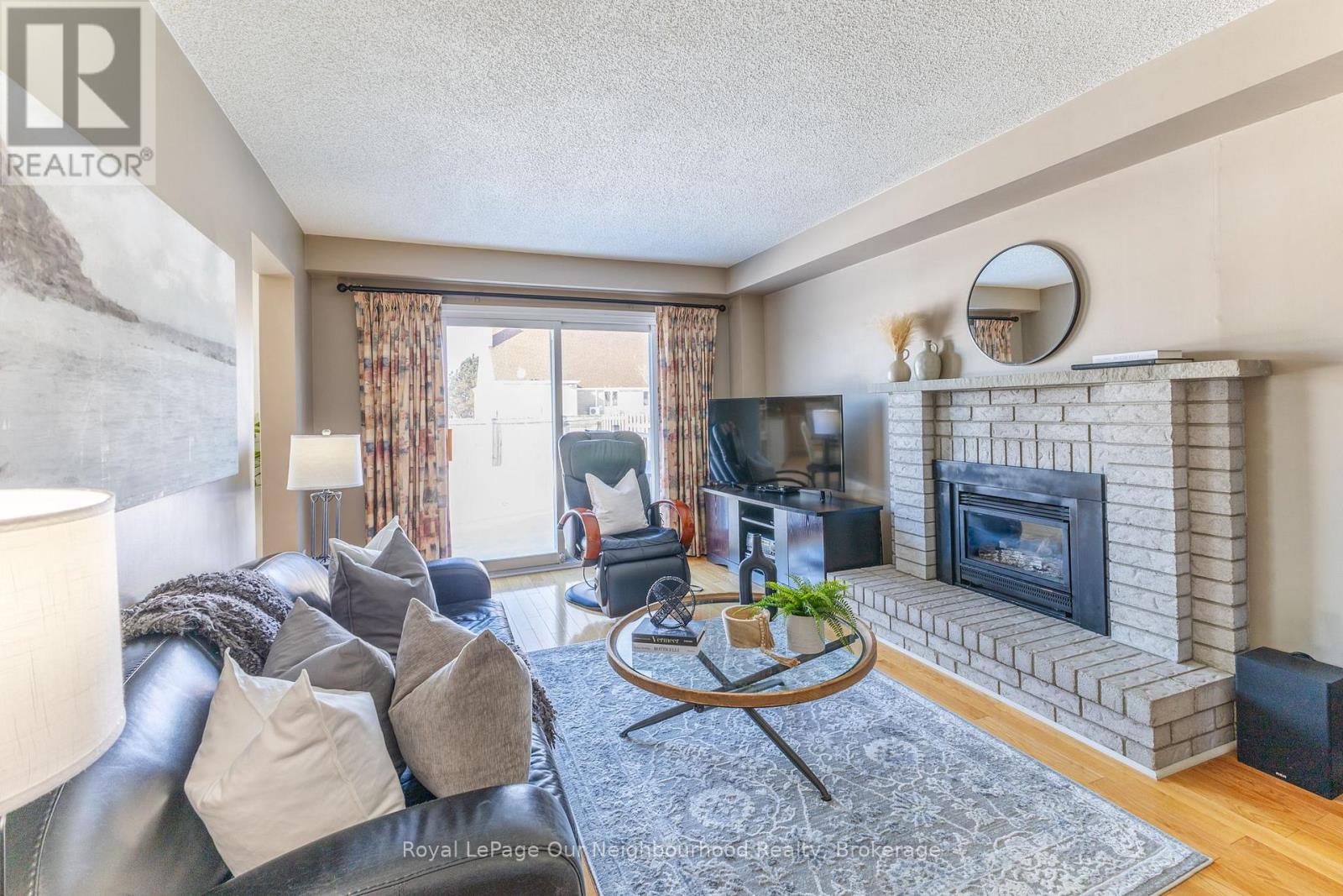 10 Holden Court, Whitby, Ontario  L1N 9A1 - Photo 19 - E12660388