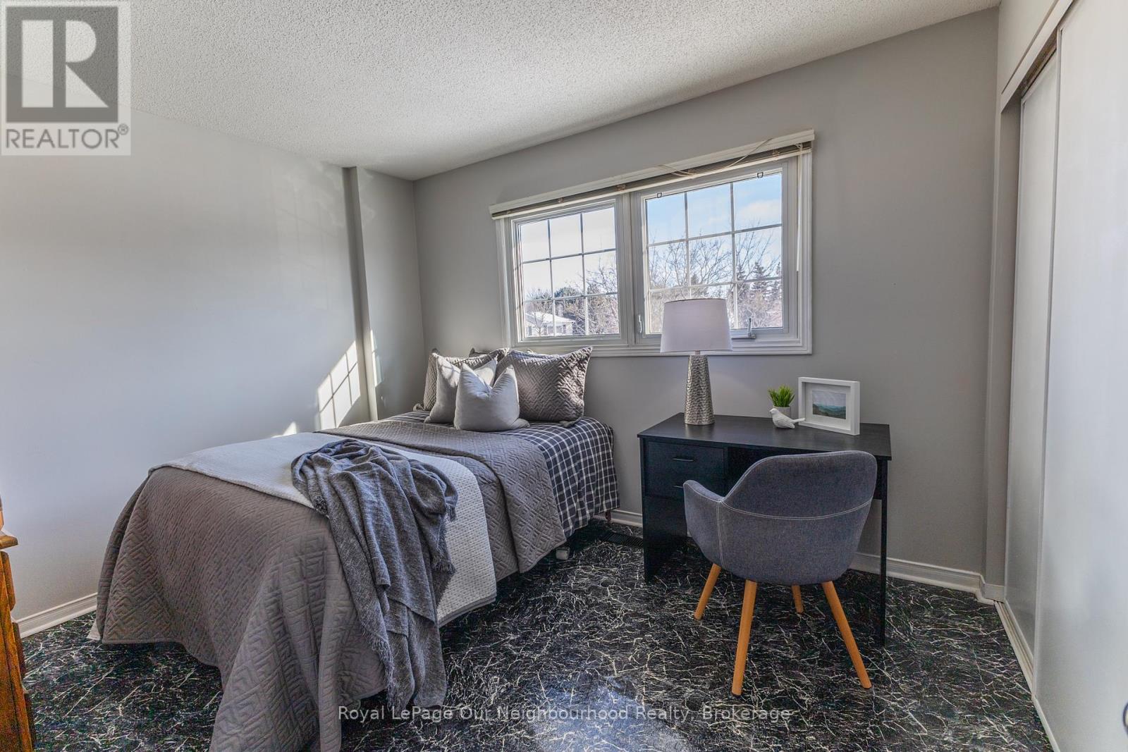 10 Holden Court, Whitby, Ontario  L1N 9A1 - Photo 22 - E12660388