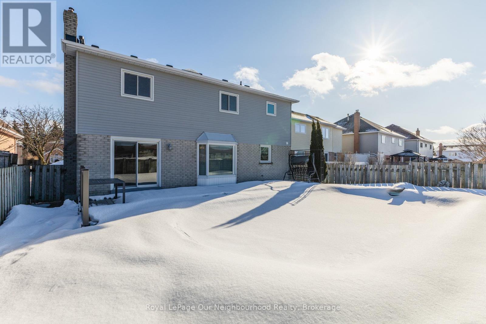 10 Holden Court, Whitby, Ontario  L1N 9A1 - Photo 38 - E12660388