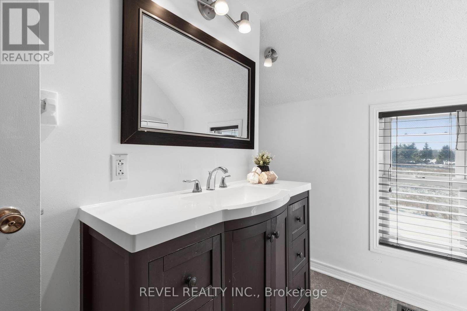 2426 County Road 48, Kawartha Lakes, Ontario  K0M 2B0 - Photo 27 - X12660428