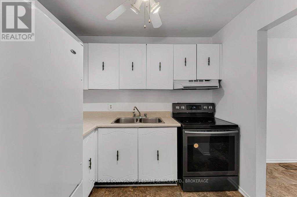 45 - 39 Coventry Crescent, Kingston, Ontario  K7M 7S8 - Photo 10 - X12660406