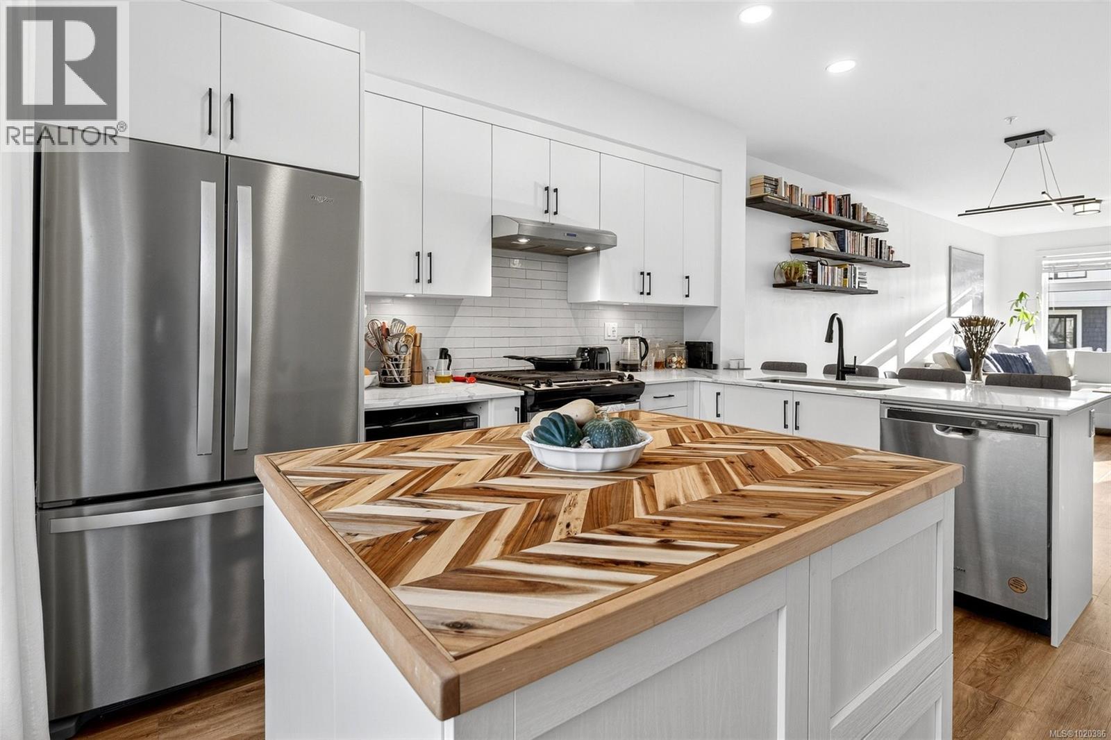 21 255 Caspian Dr, Colwood, British Columbia  V9C 0R9 - Photo 13 - 1020386