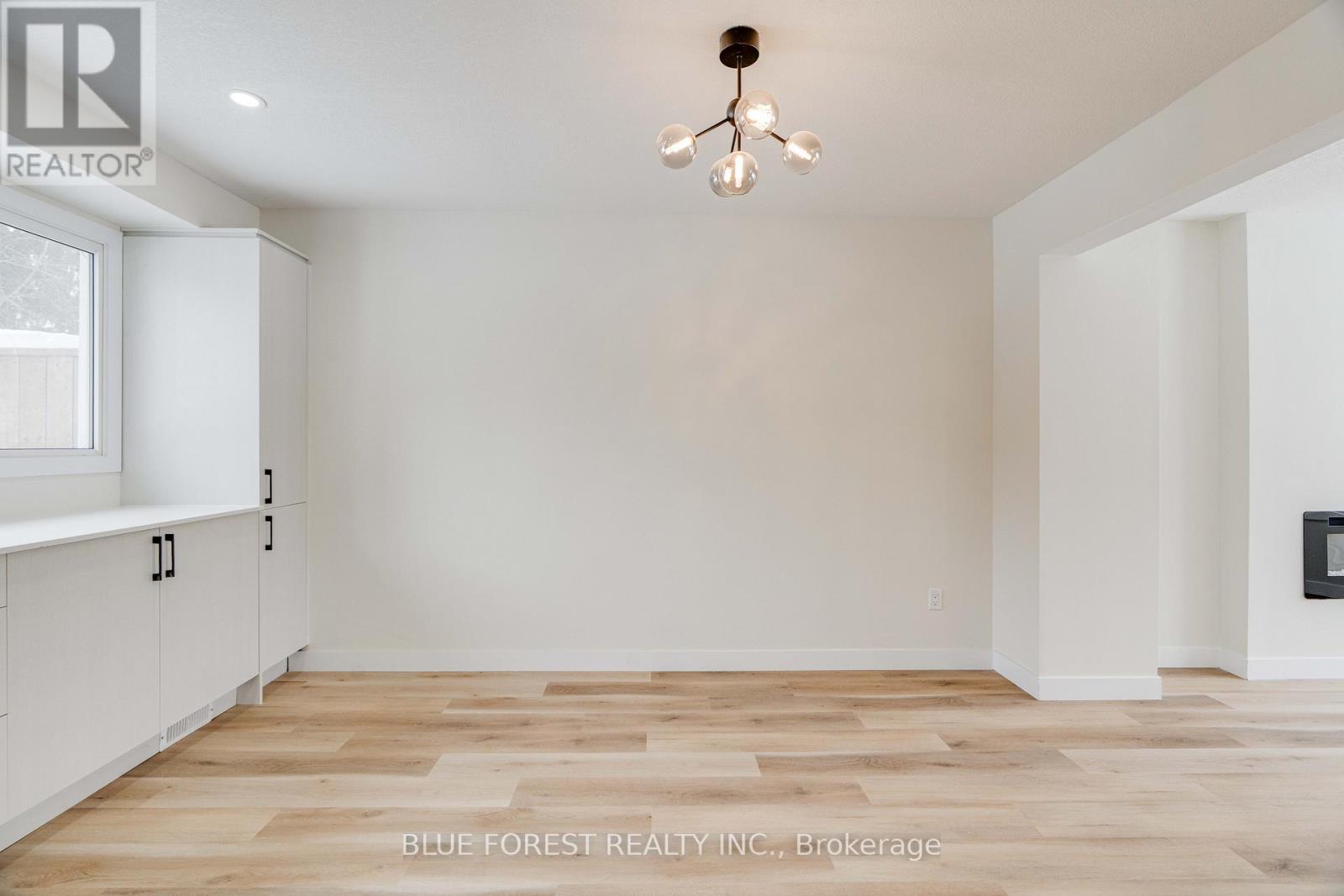 5 Denlaw Road, London North, Ontario  N6G 3L3 - Photo 14 - X12660420