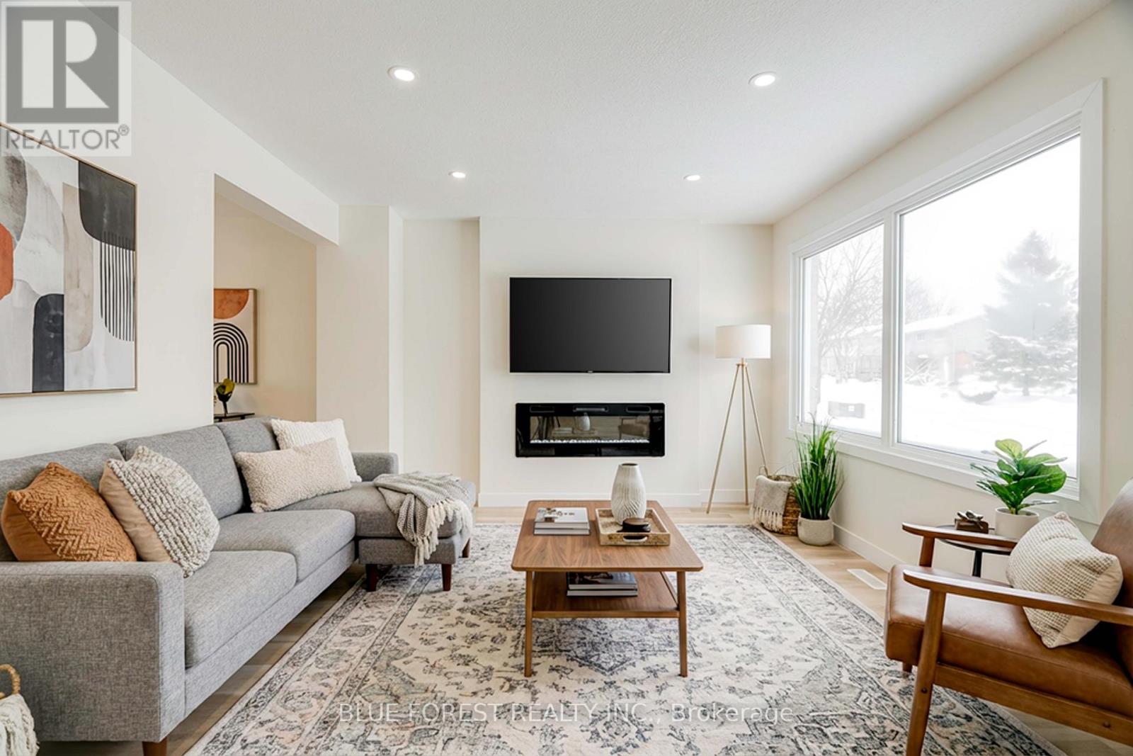 5 Denlaw Road, London North, Ontario  N6G 3L3 - Photo 3 - X12660420