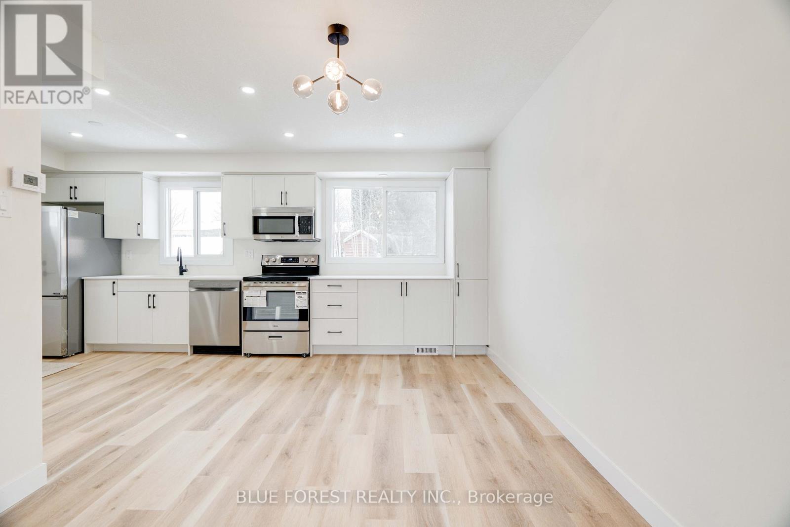 5 Denlaw Road, London North, Ontario  N6G 3L3 - Photo 9 - X12660420