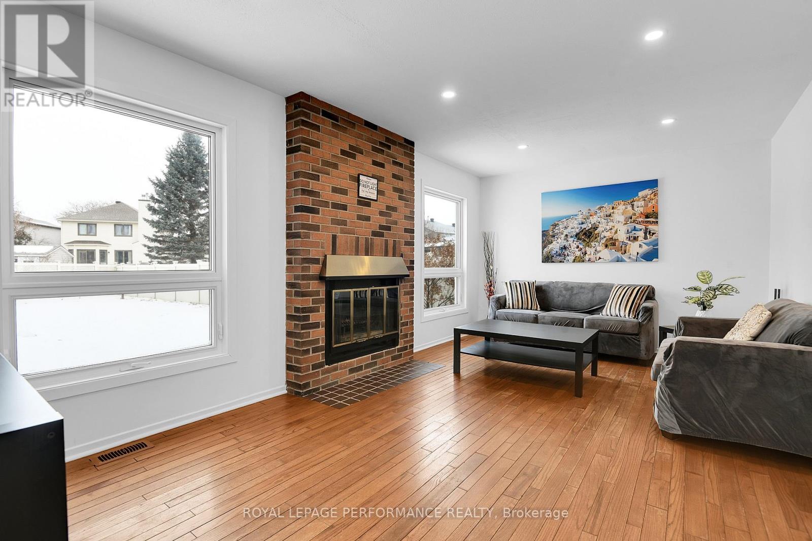 1646 Sunview Drive, Ottawa, Ontario  K1C 5C5 - Photo 12 - X12660366