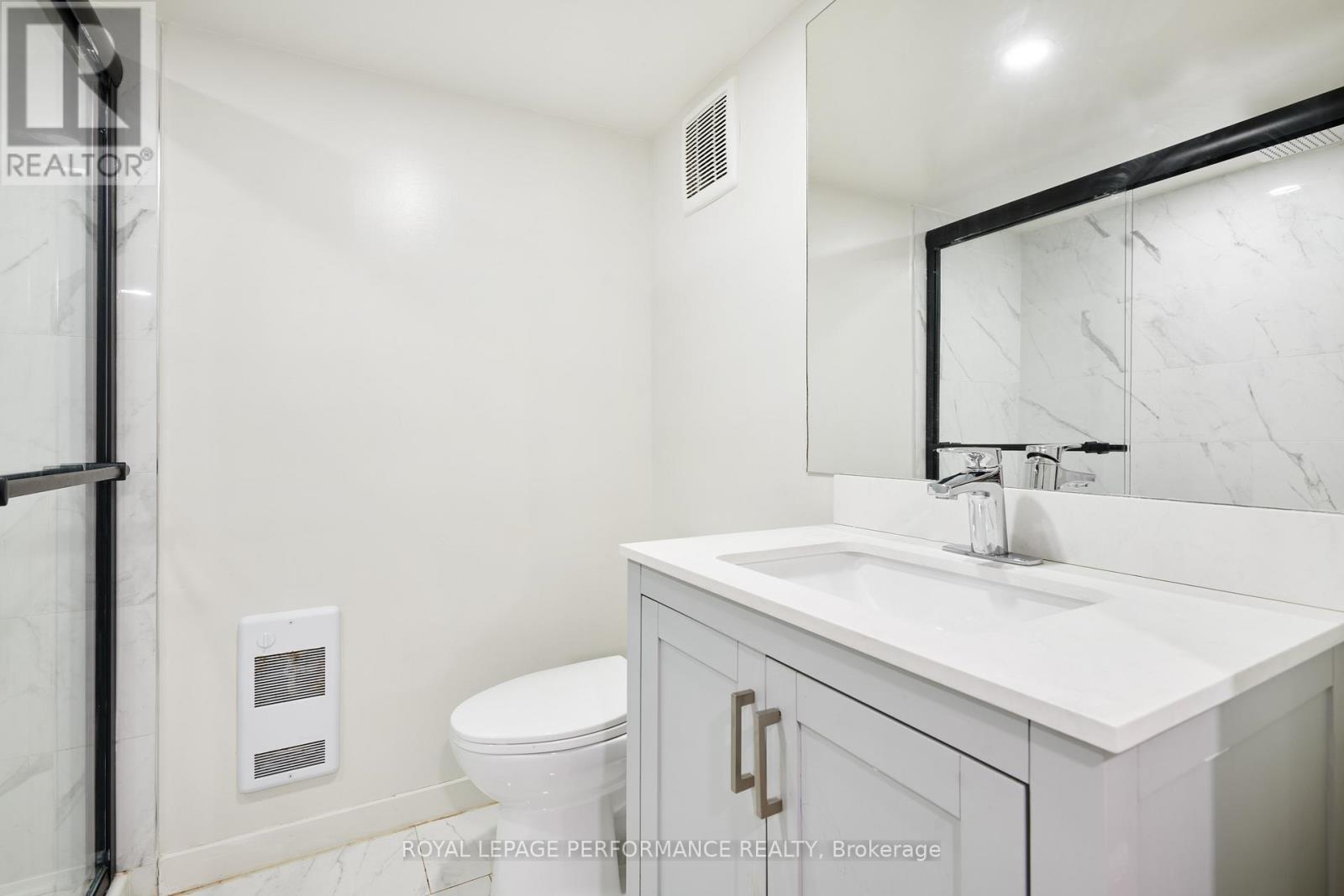 1646 Sunview Drive, Ottawa, Ontario  K1C 5C5 - Photo 26 - X12660366