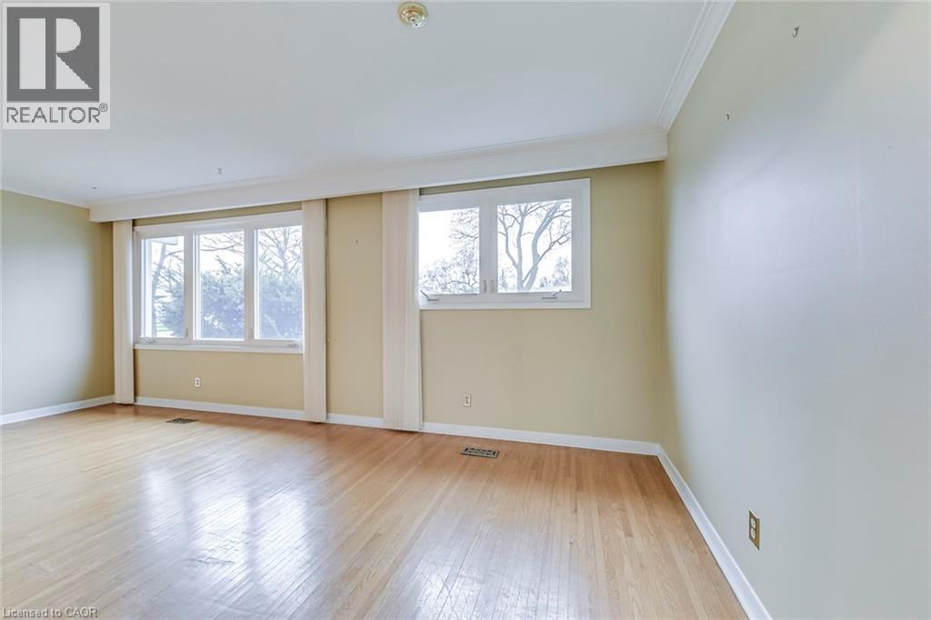 664 Geneva Park Drive, Burlington, Ontario  L7N 3C5 - Photo 10 - 40793281