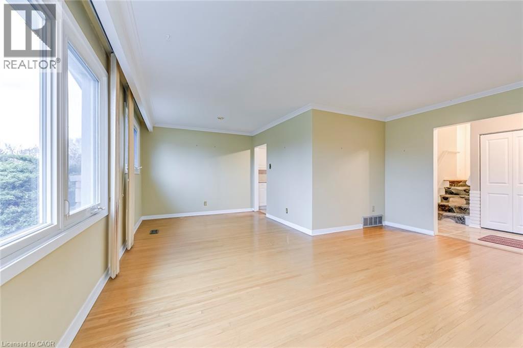 664 Geneva Park Drive, Burlington, Ontario  L7N 3C5 - Photo 7 - 40793281