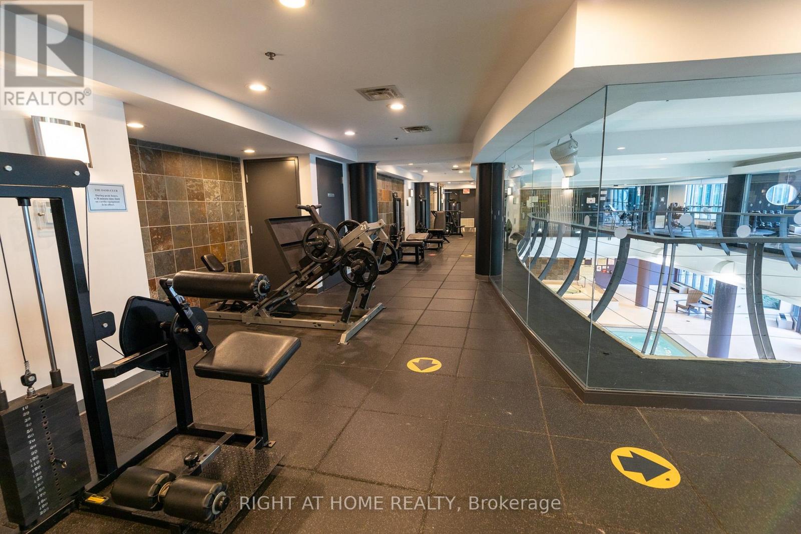 102 - 219 Fort York Boulevard, Toronto, Ontario  M5V 1B1 - Photo 30 - C12660370