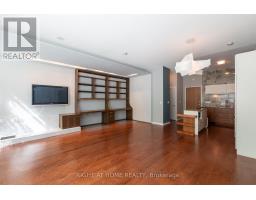 102 - 219 FORT YORK BOULEVARD, Toronto, Ontario