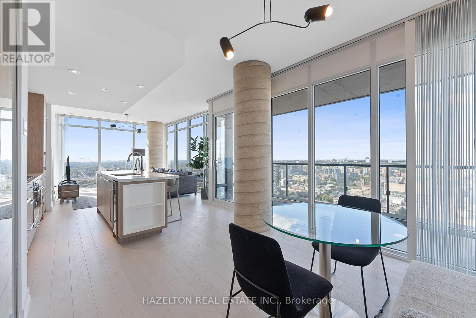 3416 - 488 UNIVERSITY AVENUE, Toronto, Ontario