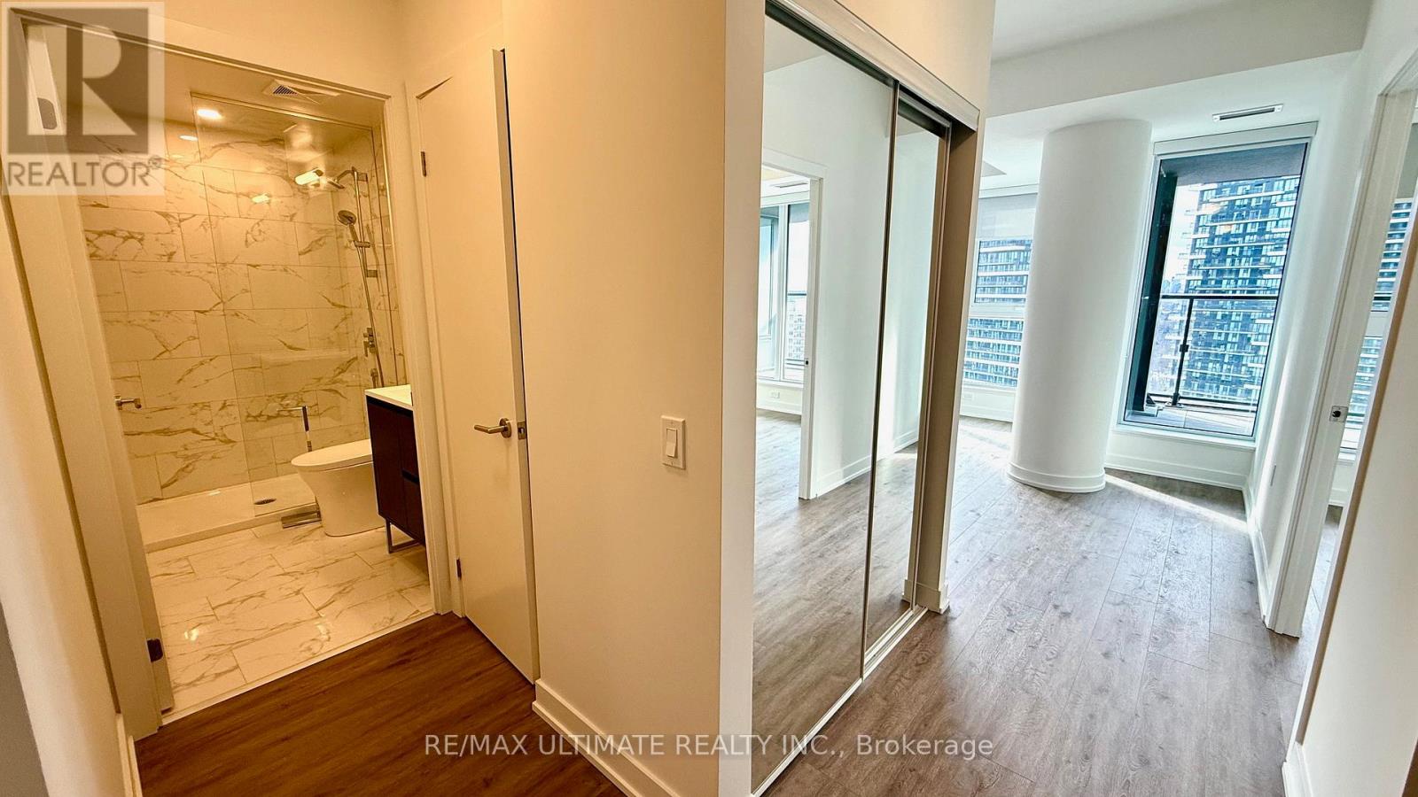 1916 - 1 Quarrington Lane, Toronto, Ontario  M3C 0S4 - Photo 13 - C12660440