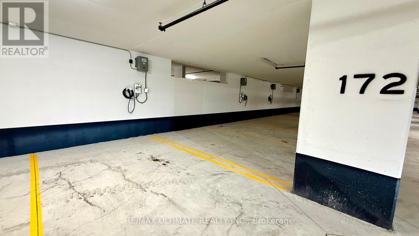 1916 - 1 Quarrington Lane, Toronto, Ontario  M3C 0S4 - Photo 34 - C12660440