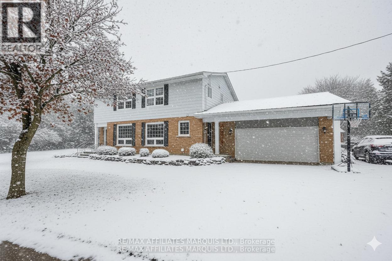 18201 County Rd 19 Road, South Glengarry, Ontario  K6K 0A7 - Photo 1 - X12660448