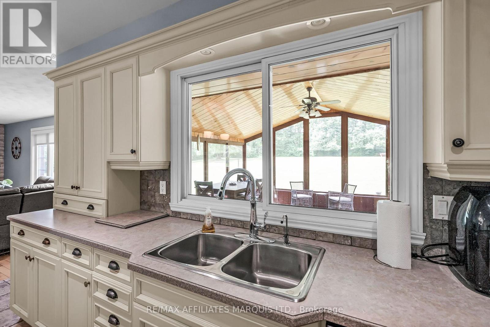 18201 County Rd 19 Road, South Glengarry, Ontario  K6K 0A7 - Photo 20 - X12660448