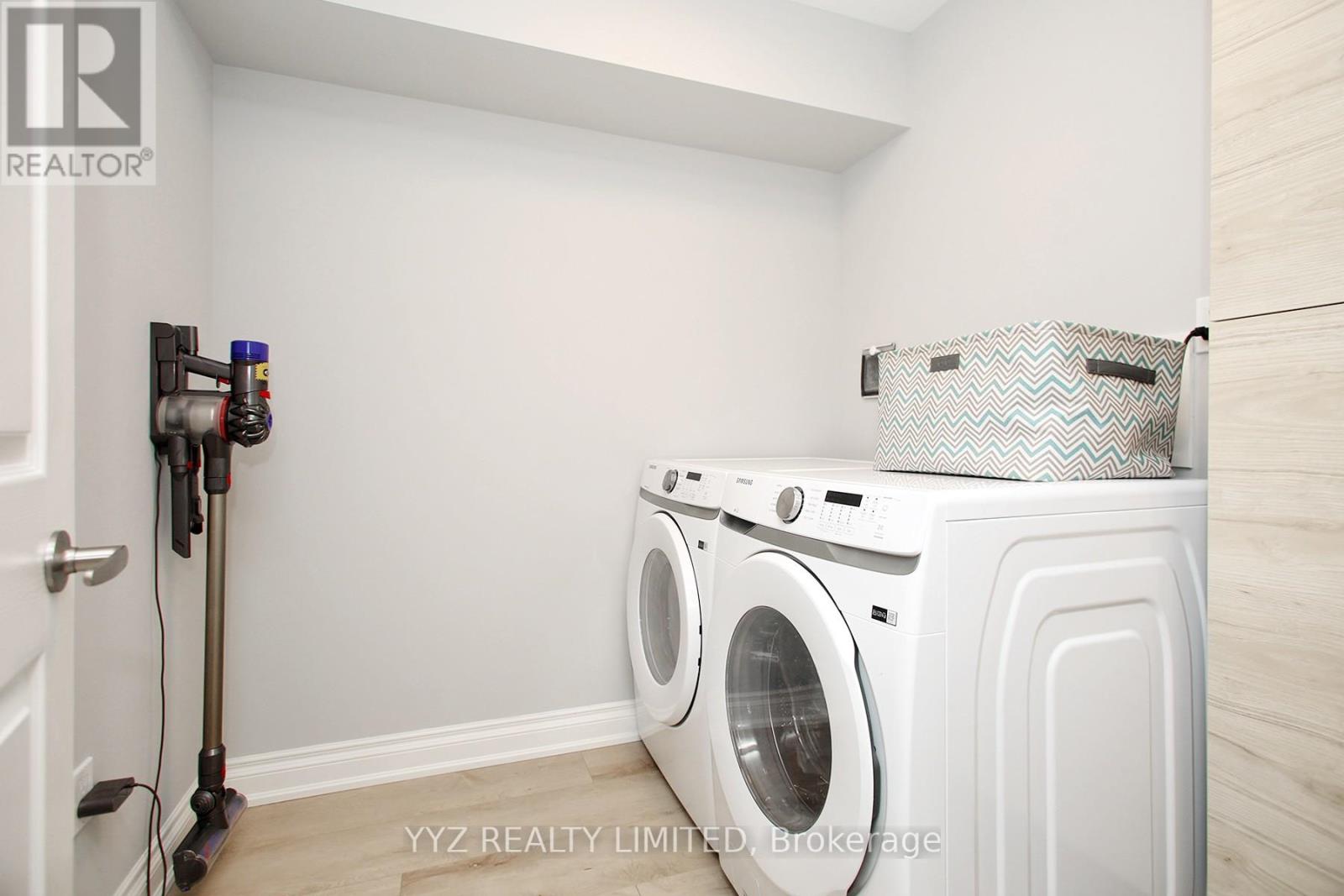 407 - 1 Clark Avenue W, Vaughan, Ontario  L4J 7Y6 - Photo 10 - N12660348