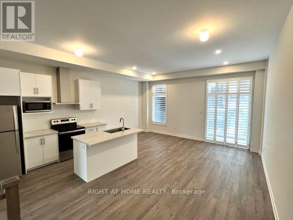 44 Armillo Place, Markham, Ontario  L6E 0V4 - Photo 2 - N12660368