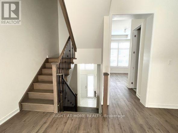 44 Armillo Place, Markham, Ontario  L6E 0V4 - Photo 8 - N12660368