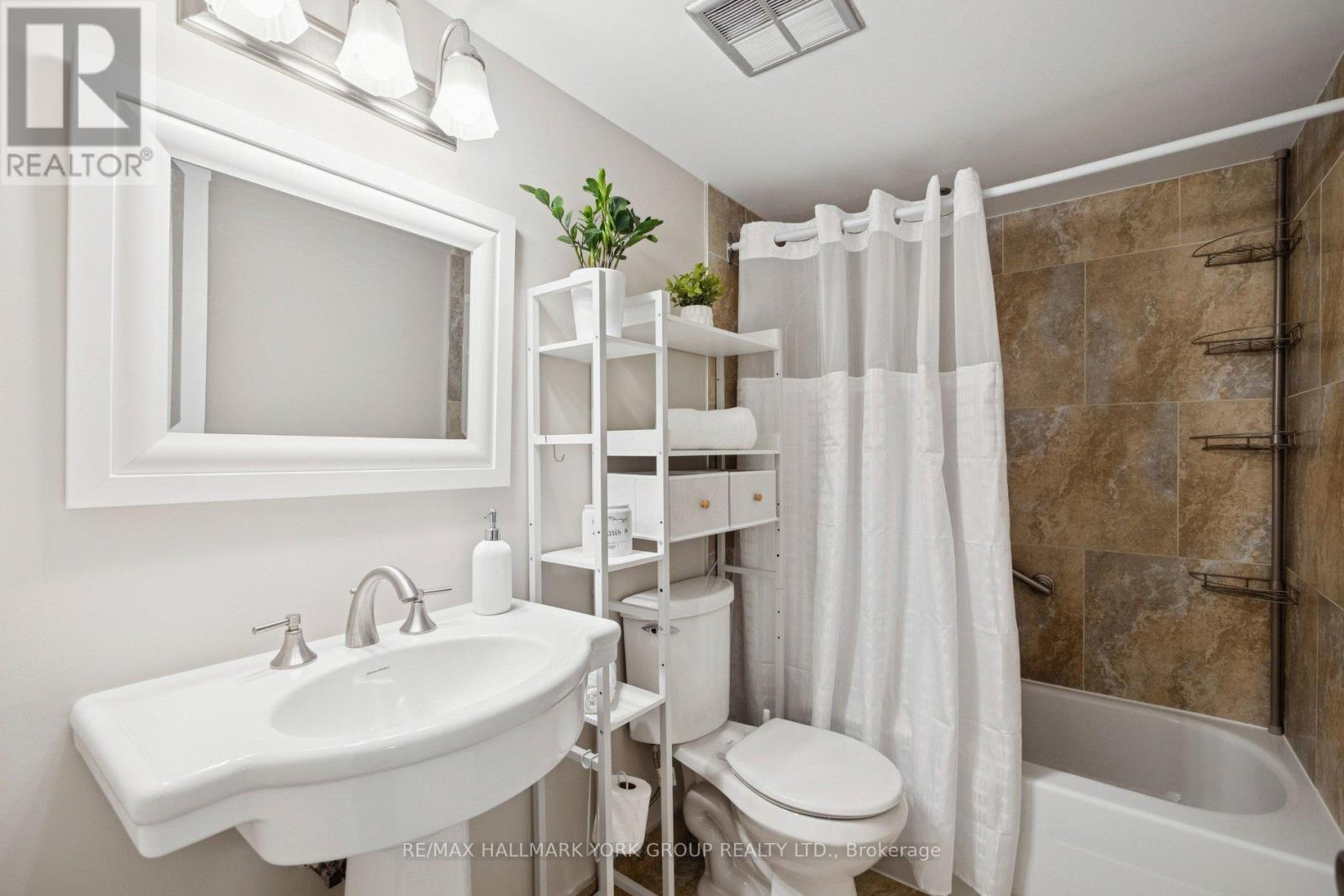 810 - 50 Inverlochy Boulevard, Markham, Ontario  L3T 4T6 - Photo 32 - N12660410