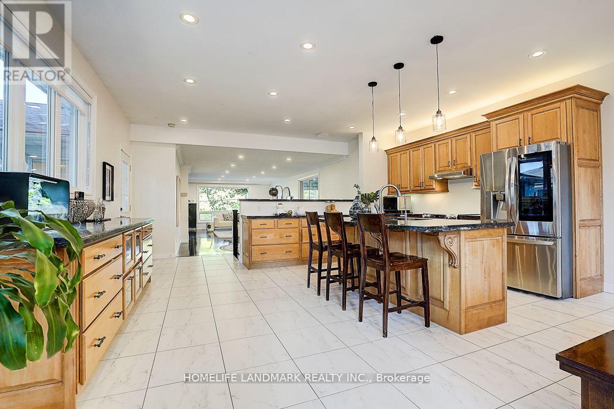 12 Paramount Road, Markham, Ontario  L3P 2V7 - Photo 17 - N12660434