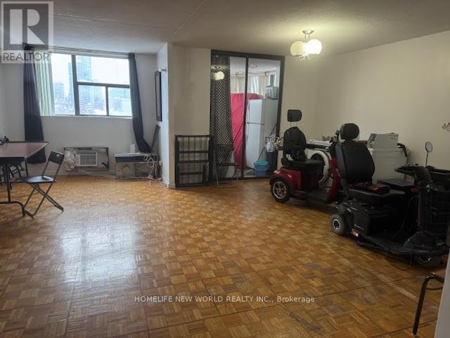807 - 519 Dundas Street W, Toronto, Ontario  M5T 1H2 - Photo 2 - C12659688