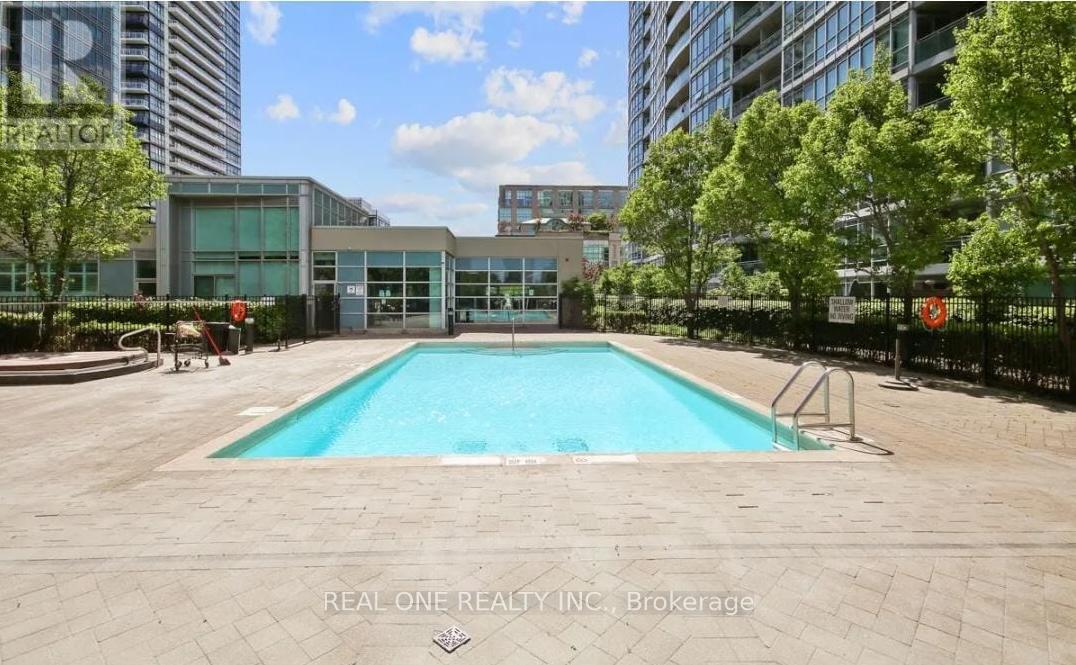 1414 - 155 Legion Road N, Toronto (Mimico), Ontario  M8Y 0A7 - Photo 38 - W12645654