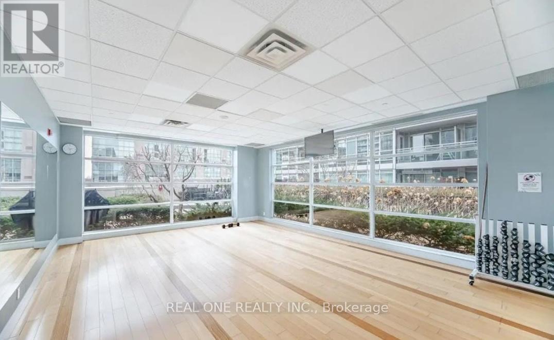 1414 - 155 Legion Road N, Toronto (Mimico), Ontario  M8Y 0A7 - Photo 31 - W12645654