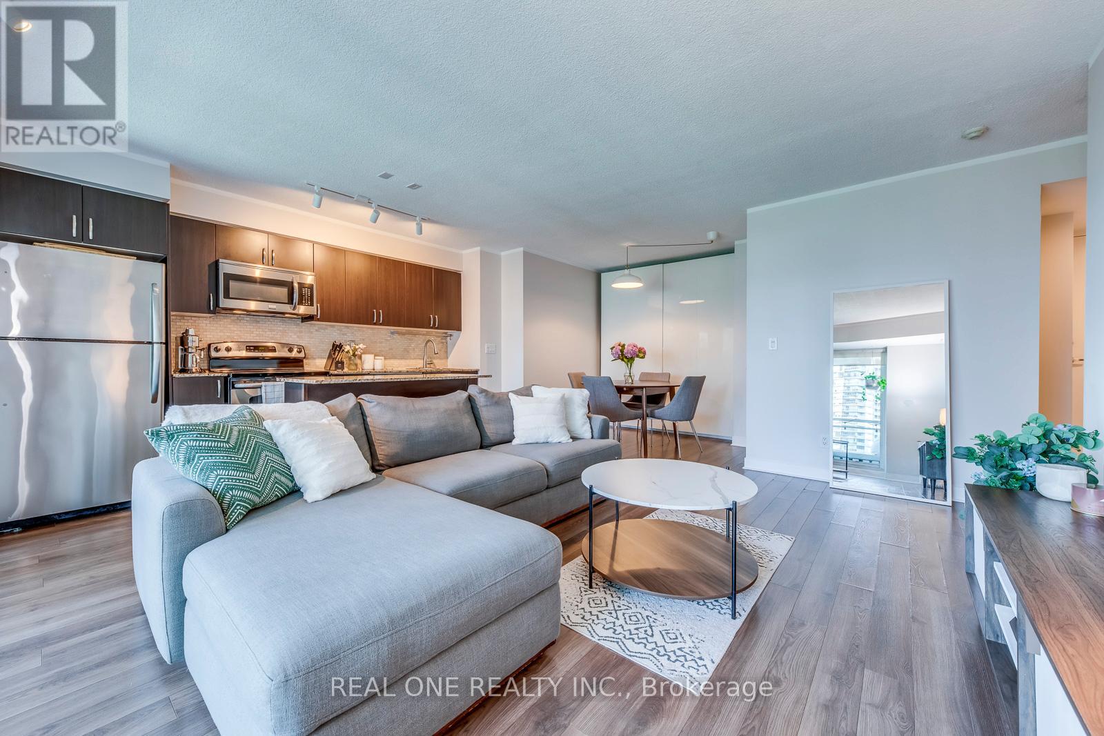 1414 - 155 Legion Road N, Toronto (Mimico), Ontario  M8Y 0A7 - Photo 10 - W12645654