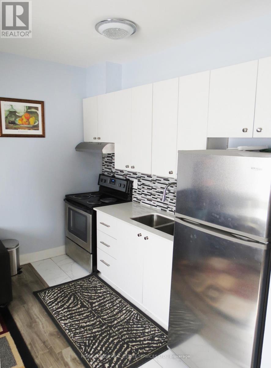Unit 4 - 1392 King Street W, Toronto (South Parkdale), Ontario  M6K 1H5 - Photo 6 - W12660352