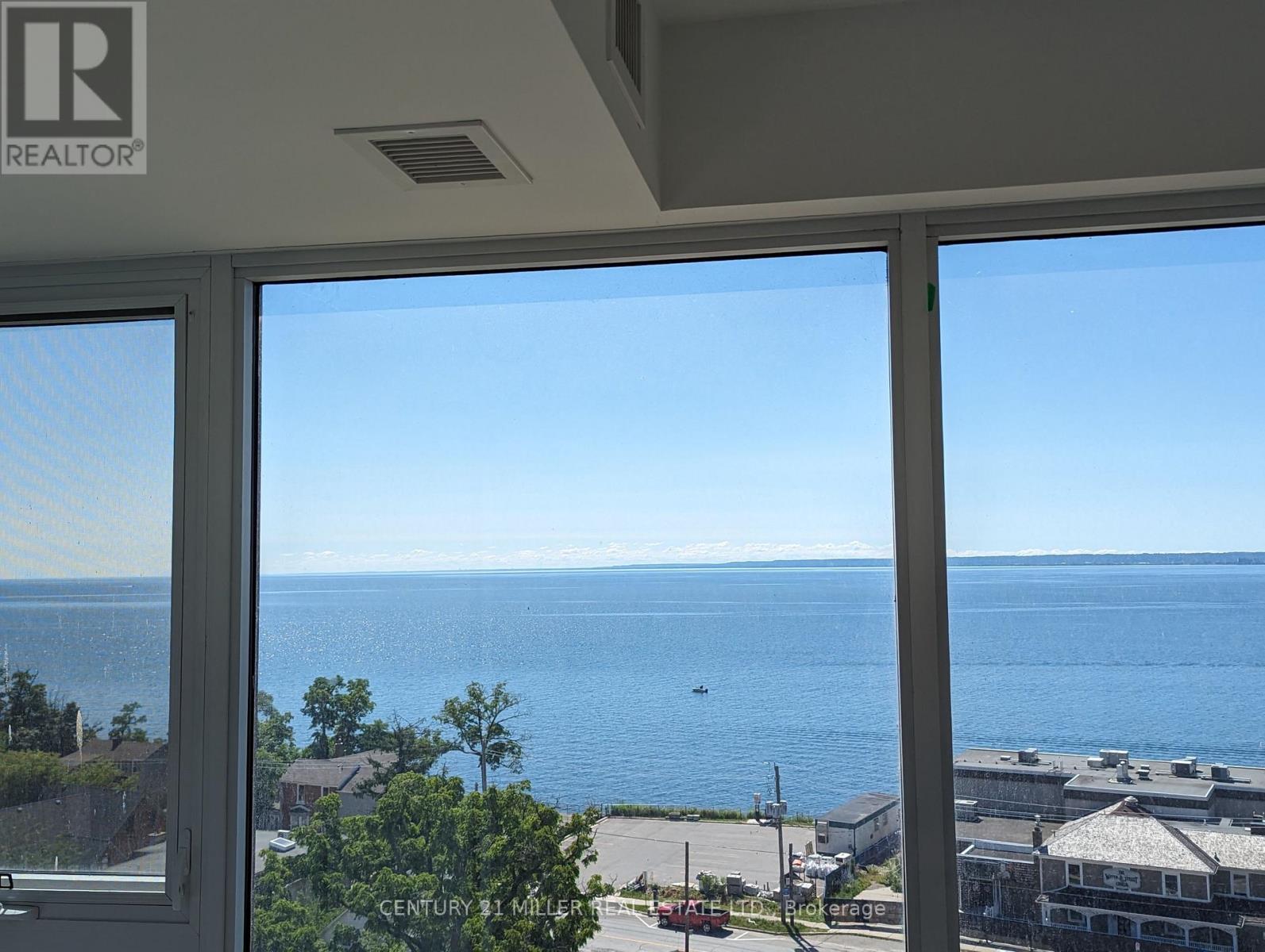 806 - 370 Martha Street, Burlington, Ontario  L7R 0G9 - Photo 10 - W12660384