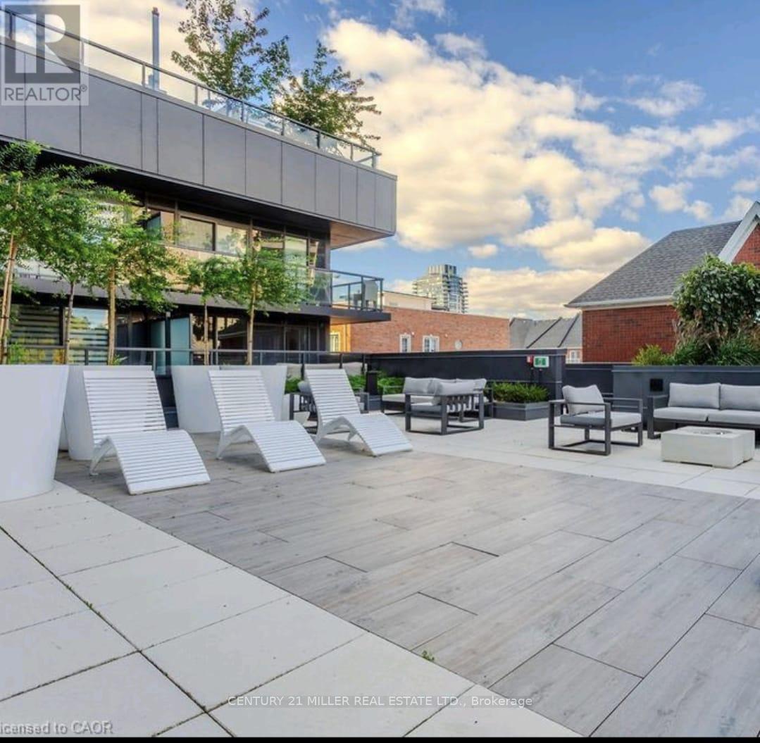 806 - 370 Martha Street, Burlington, Ontario  L7R 0G9 - Photo 17 - W12660384