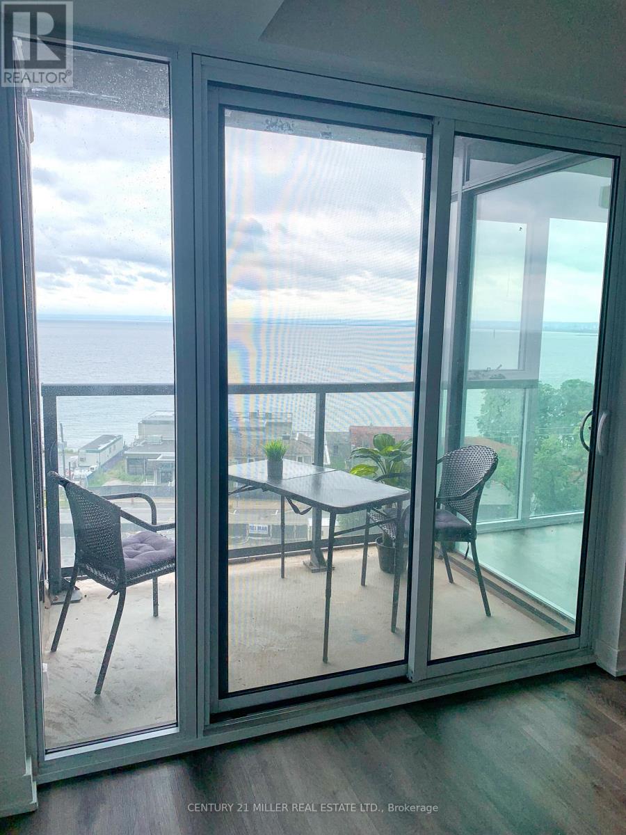 806 - 370 Martha Street, Burlington, Ontario  L7R 0G9 - Photo 9 - W12660384