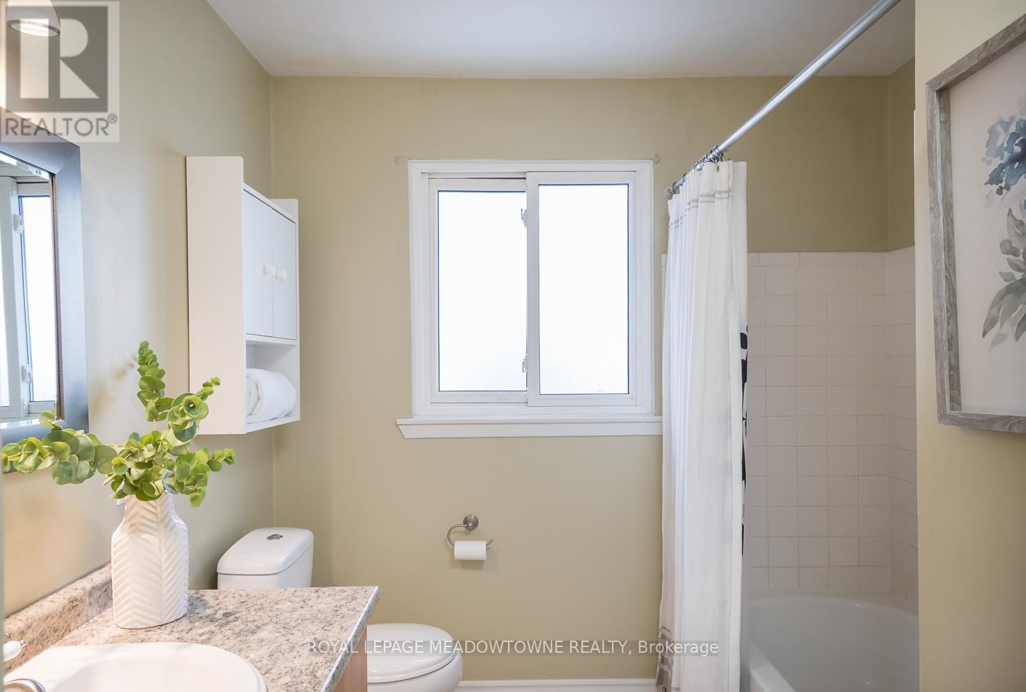 65 Lorne Scots Drive, Milton, Ontario  L9T 2Z2 - Photo 32 - W12660412