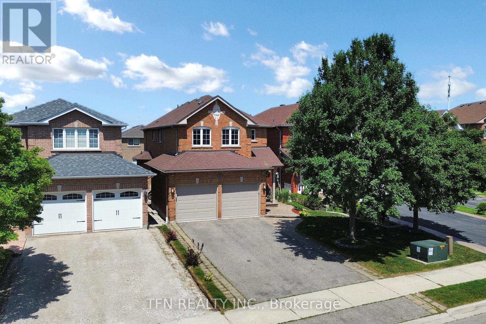 851 Clemens Crescent, Mississauga, Ontario  L5V 2S8 - Photo 44 - W12660438