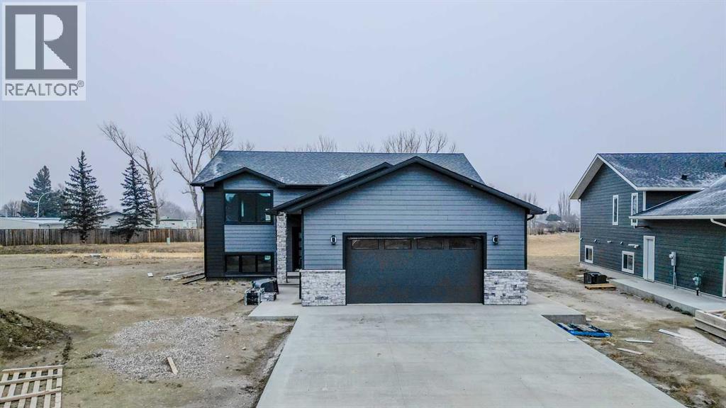 329 9 Street N, Picture Butte, Alberta  T0K 1V0 - Photo 35 - A2274685