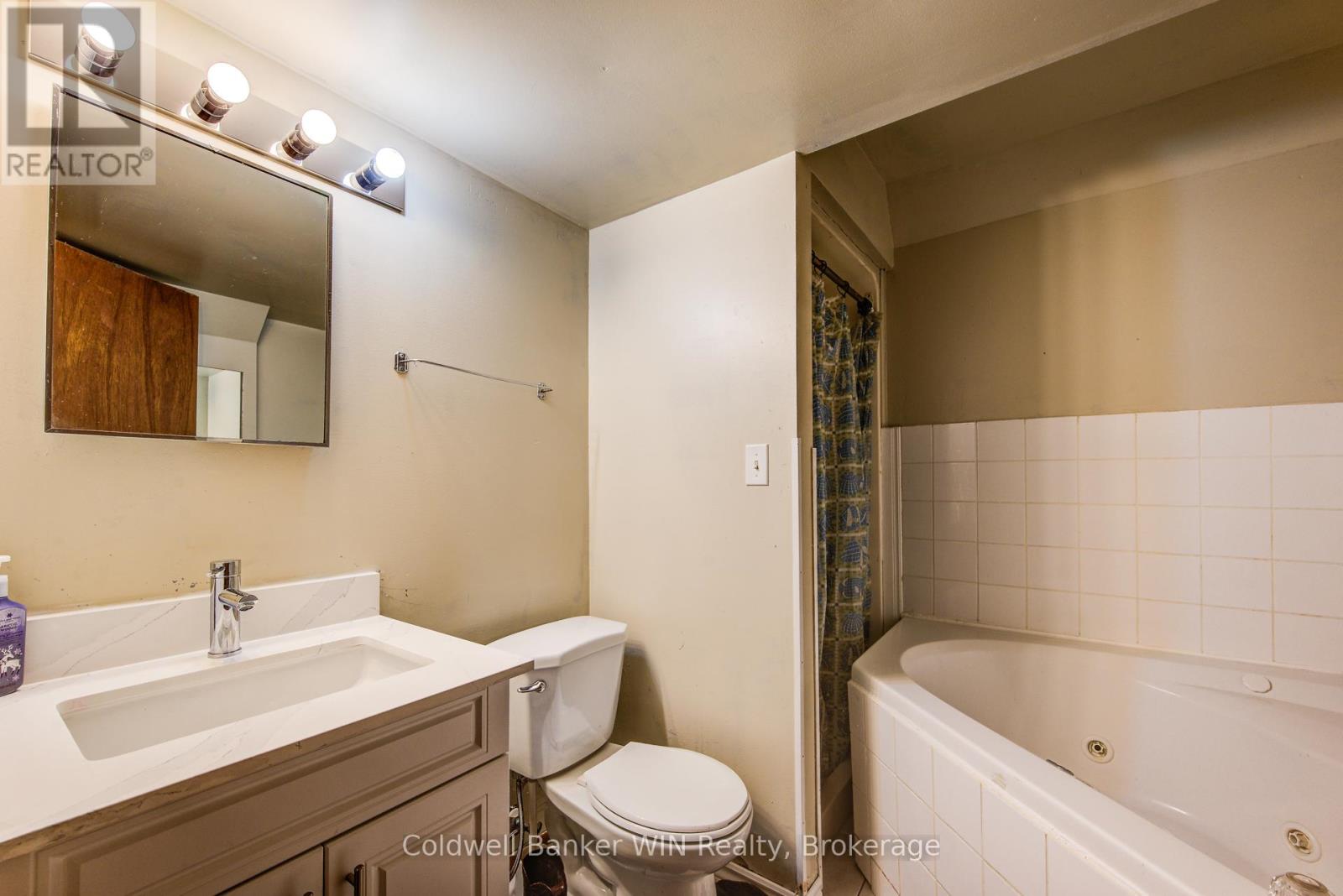 120 Melissa Cres., Wellington North, Ontario  N0G 2L3 - Photo 22 - X12198300