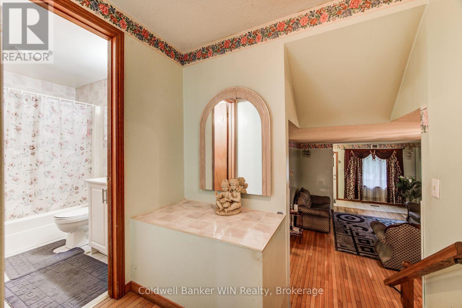 120 Melissa Cres., Wellington North, Ontario  N0G 2L3 - Photo 13 - X12198300