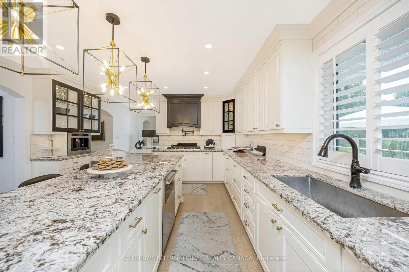 10 Meander Close, Hamilton, Ontario  L0R 1H1 - Photo 18 - X12660364