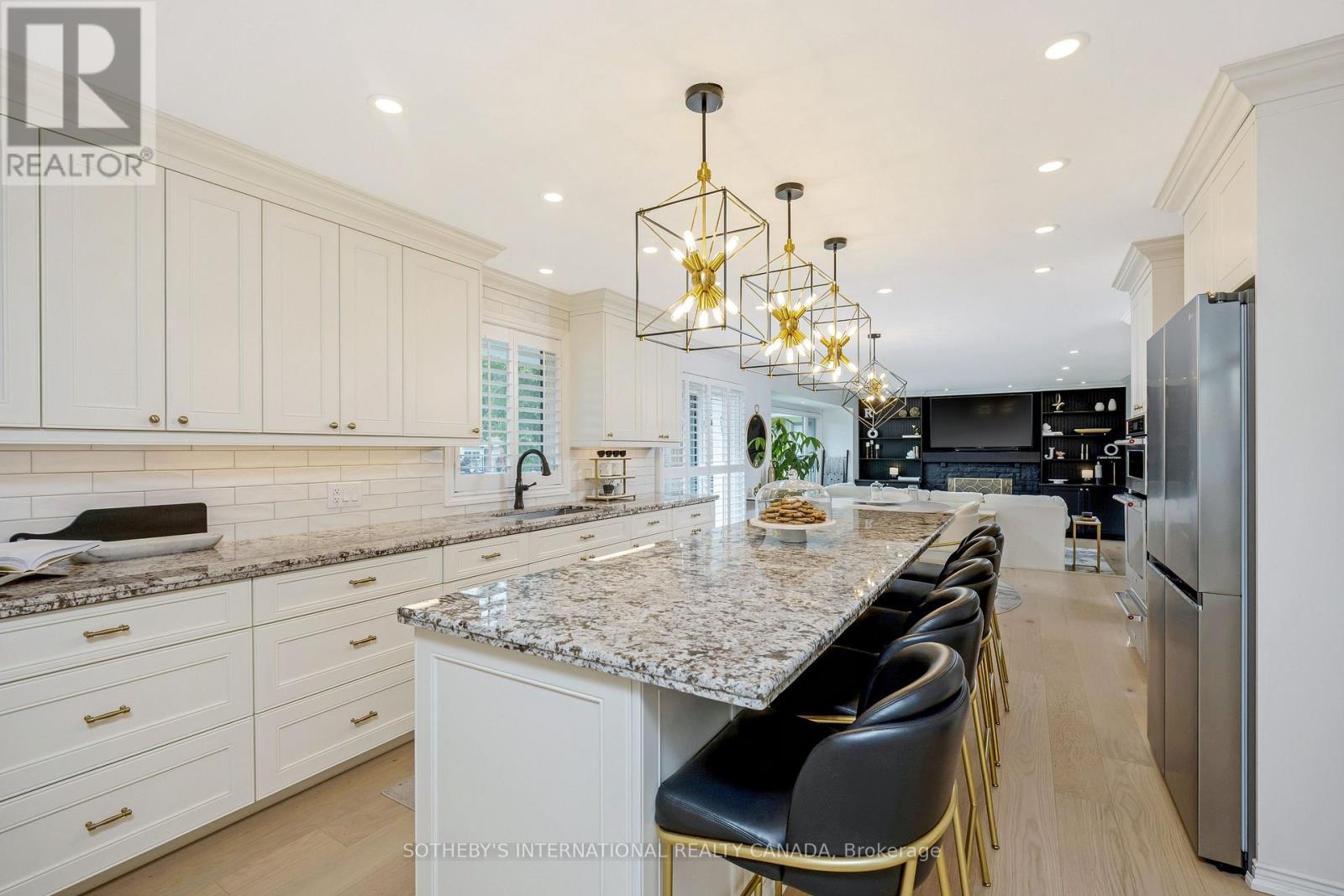 10 Meander Close, Hamilton, Ontario  L0R 1H1 - Photo 19 - X12660364