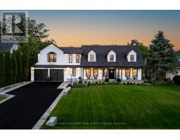 10 MEANDER CLOSE, Hamilton, Ontario