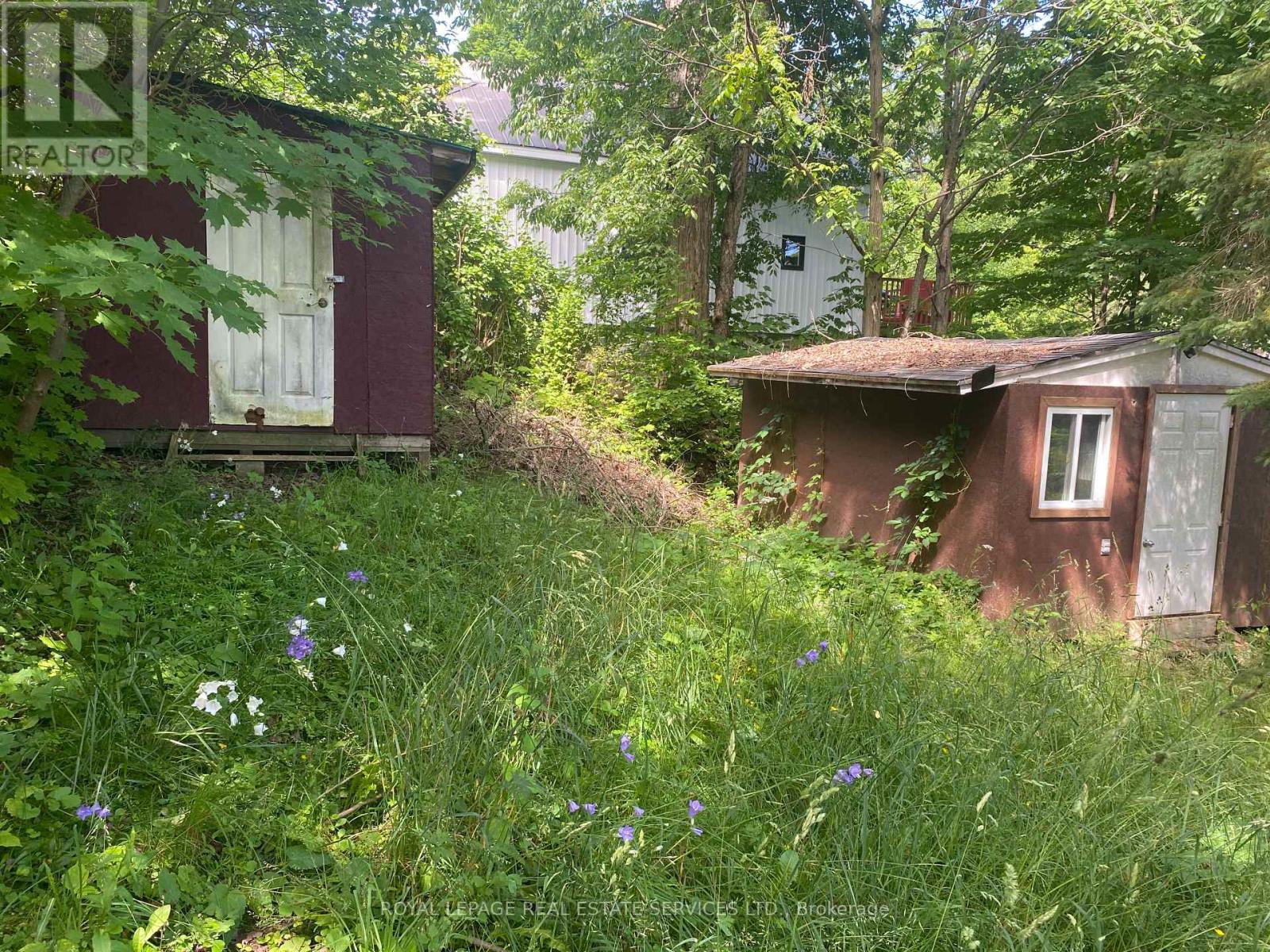 16 Cora Street E, Huntsville, Ontario  P1H 1P6 - Photo 11 - X12660394